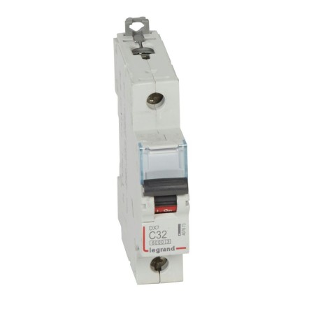 AUTOMATICO 1X32A 10K C DX3 LEGR